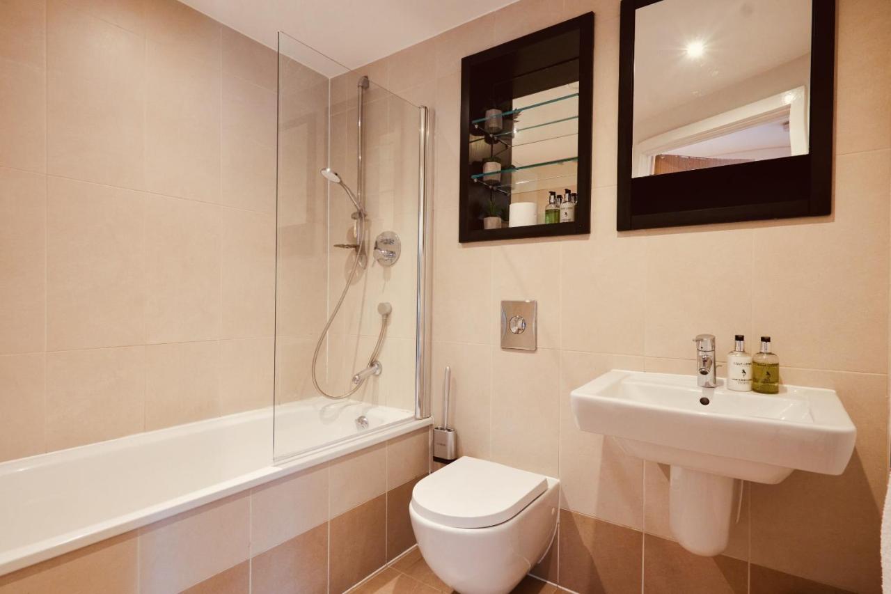 Deluxe River Canal View & Free Secure Parking! Leeds  Exterior photo